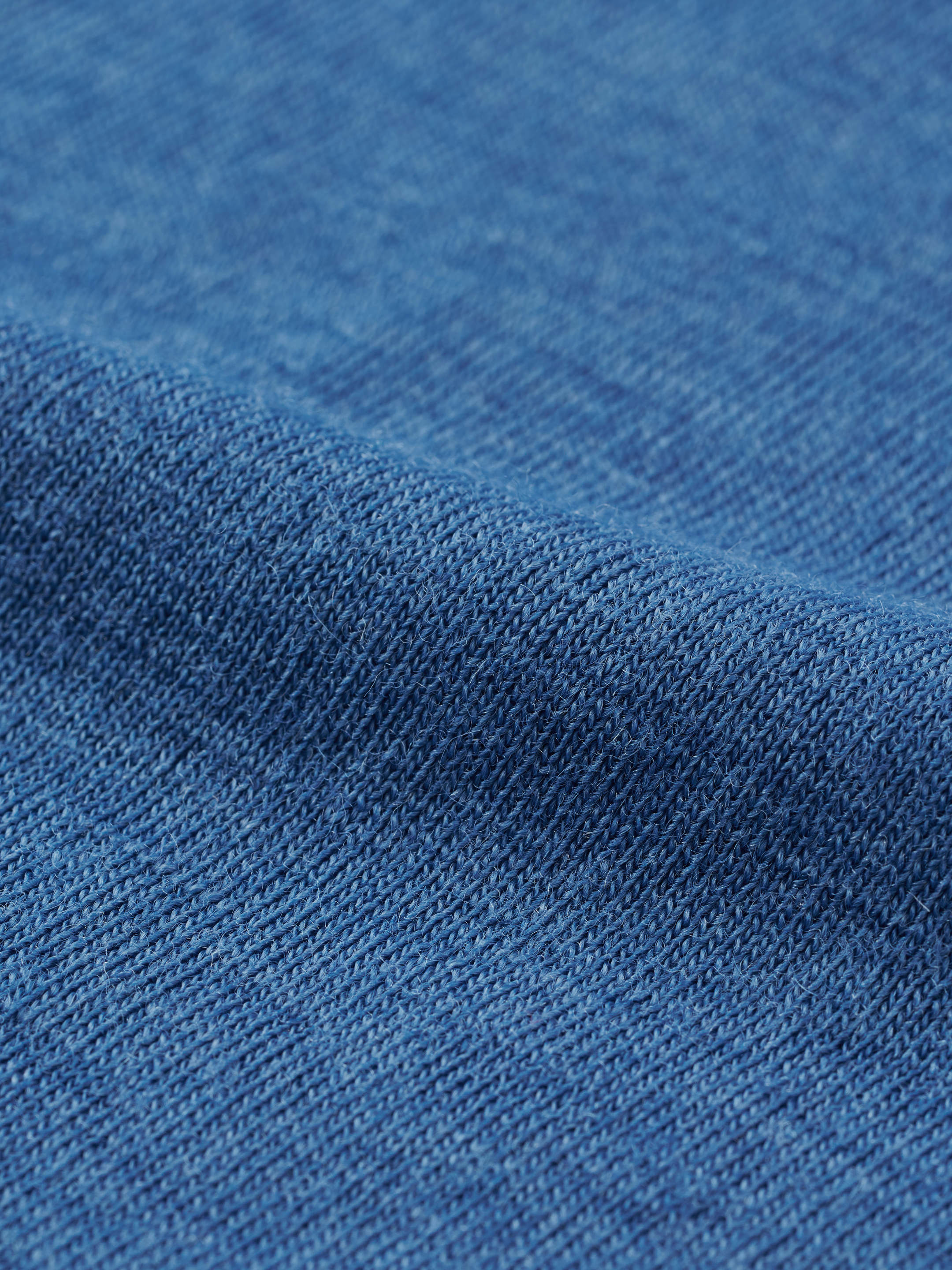 Ermeløs body 4