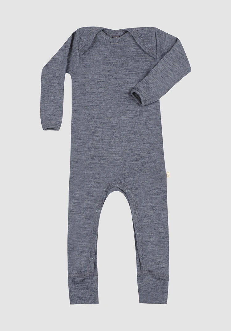 Dress med amerikansk halskant