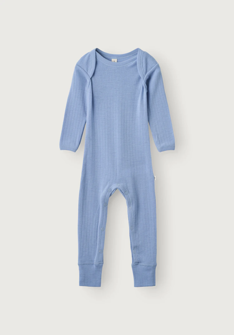Dress med amerikansk halskant