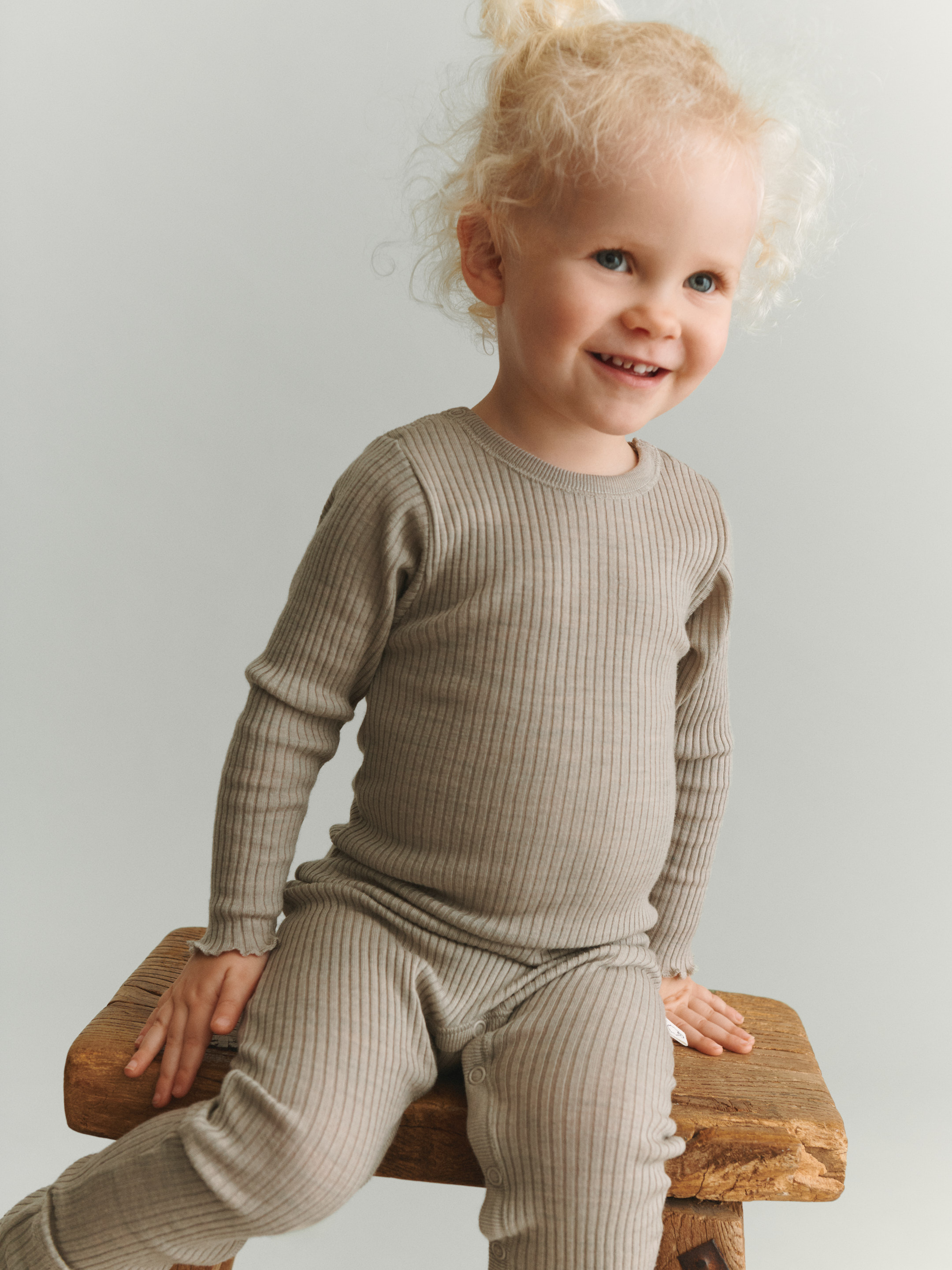 Dress med bølgekant 2