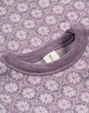 Langermet topp i merinoull med nordisk mønster til baby Nordic lilac melange