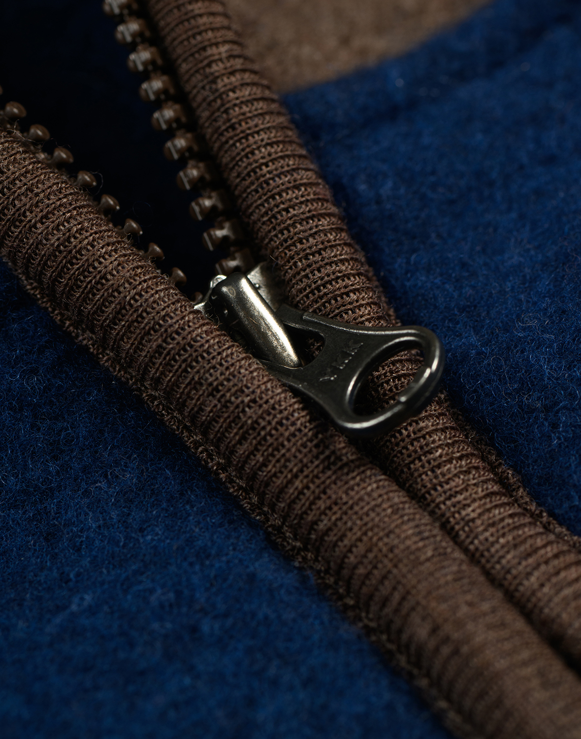 Vest 4