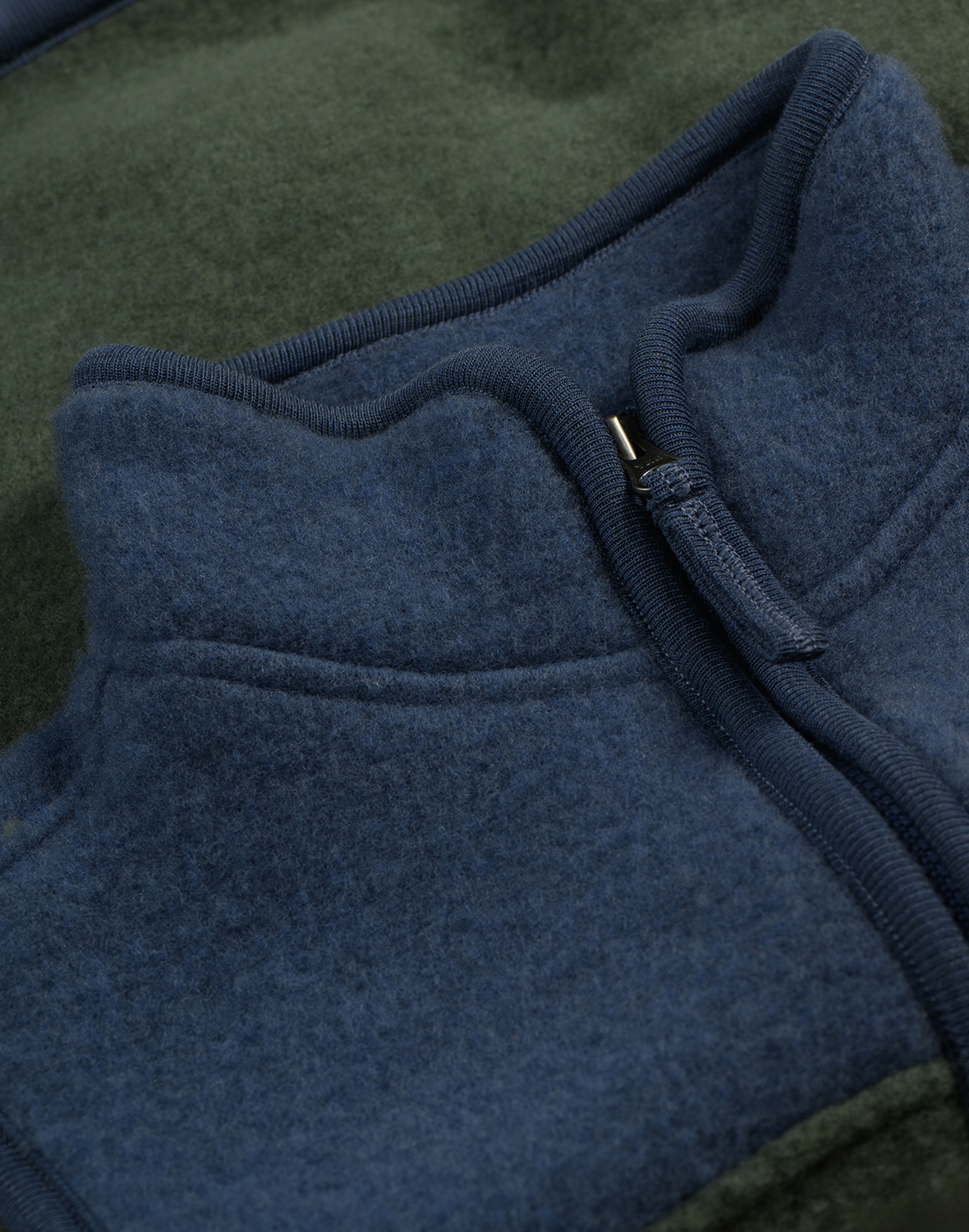 Vest 2