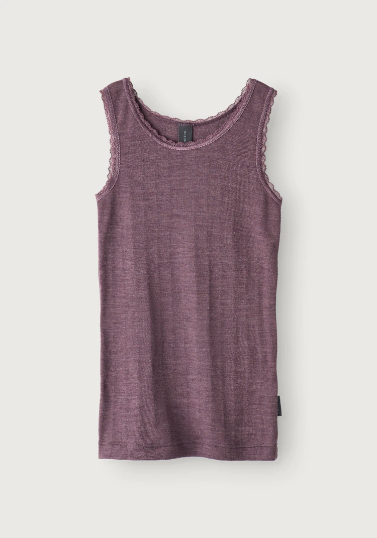 Singlet med blonder