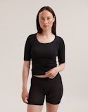 Shorts i merinoull/silke til dame Svart