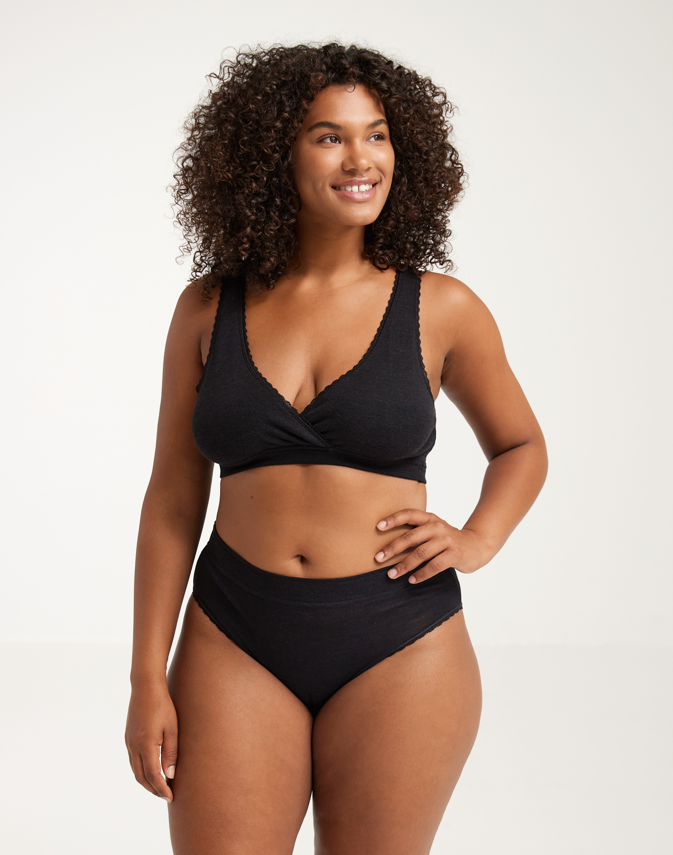 Bralette med blonder 6