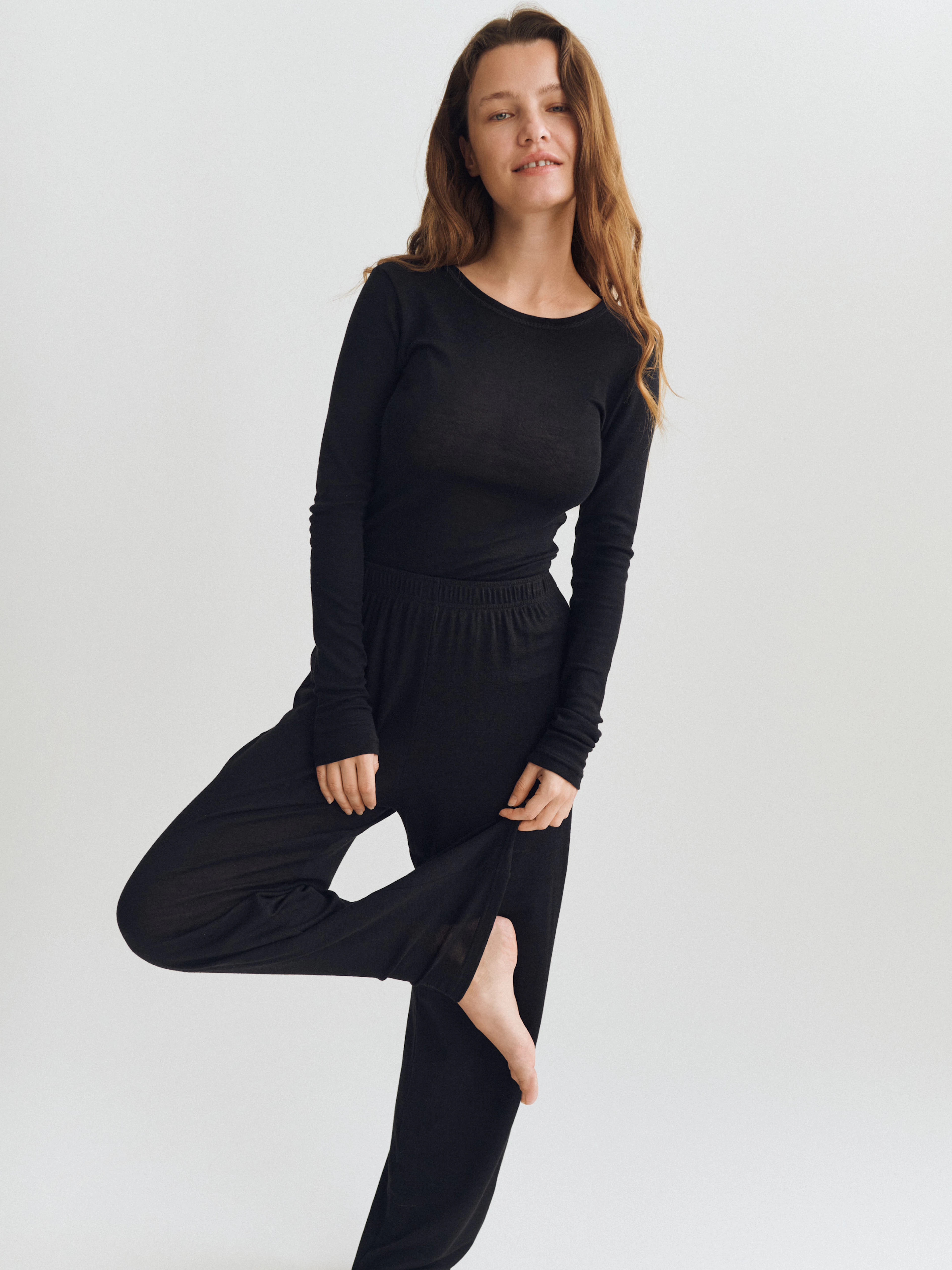 Women’s merino wool/silk straight-leg trousers - Free shipping