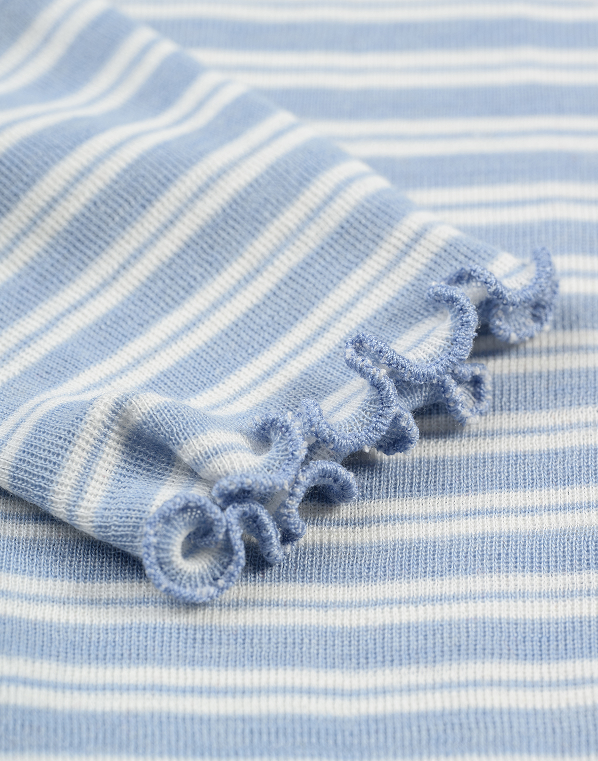 Long sleeve top with high O-neck babylock 2