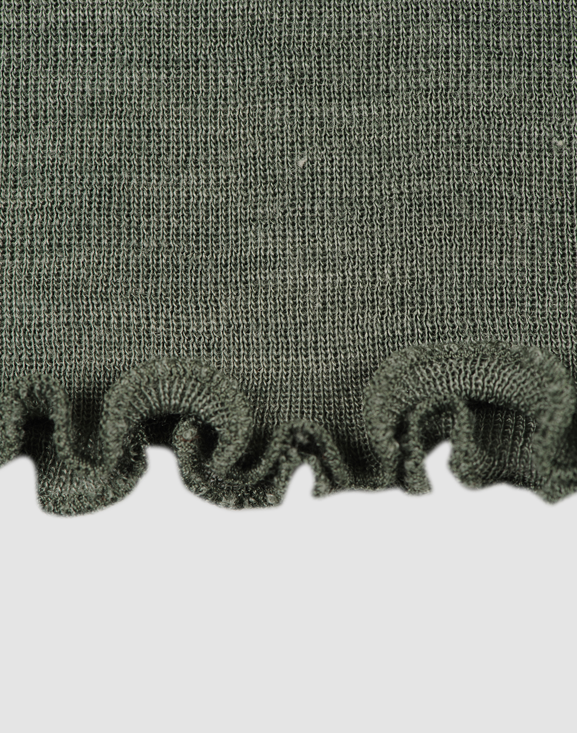Long sleeve top with high O-neck babylock 3