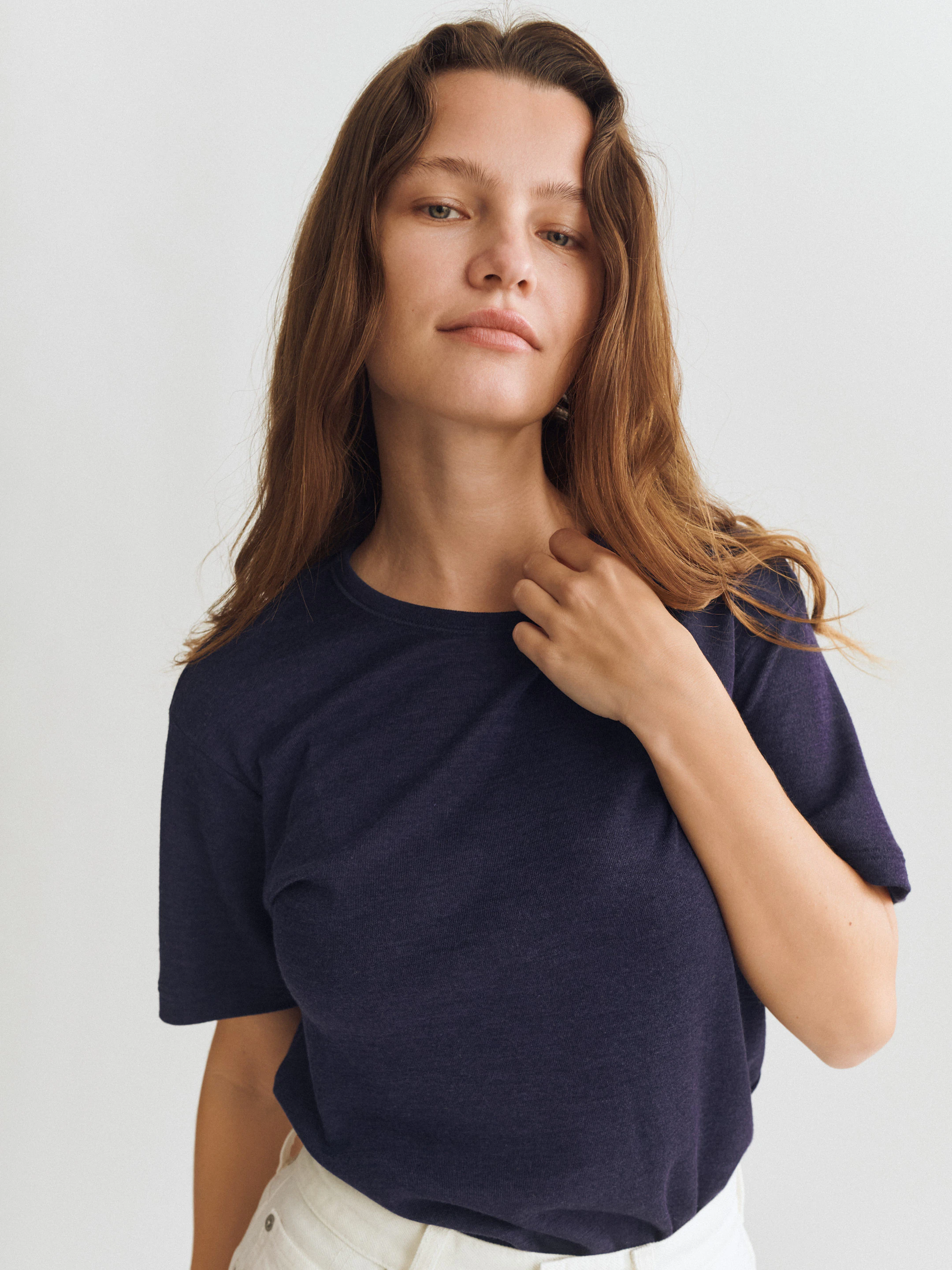DILLING Dames Merinowol/Zijde Shirt Met Lange Mouw En Ruches Aan De Rand Natuur 46 DILLING Dames Merinowol/Zijde Shirt Met Lange Mouw En Ruches Aan De Rand Natuur 46