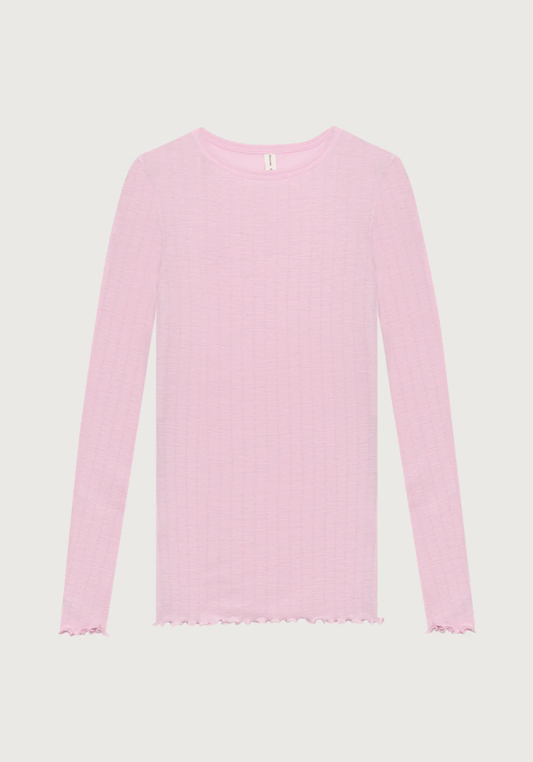 Langermet topp med høy O-hals og bølgesøm