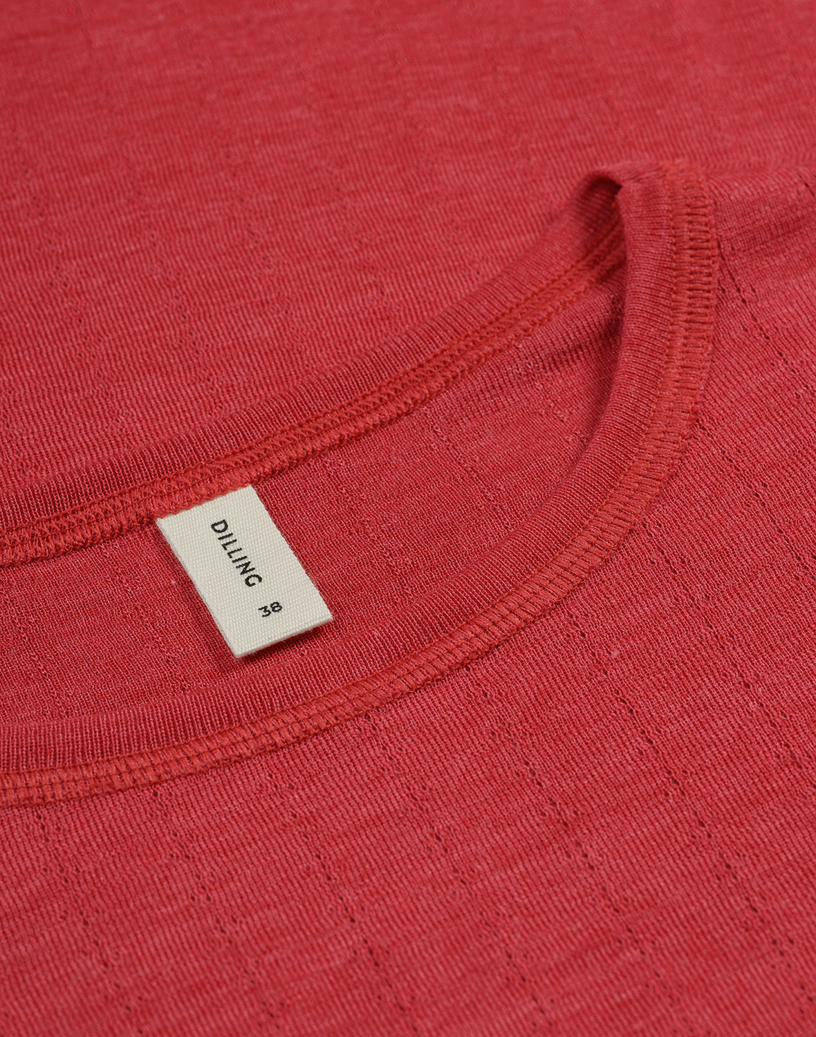 Langermet topp med høy O-hals og bølgesøm 6