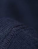 T-shirt med V-hals i merinould til mænd Mørkeblå
