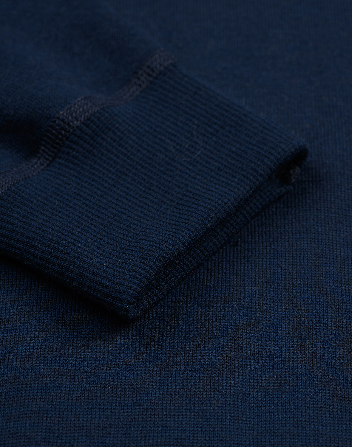 Genser med raglanermer 6