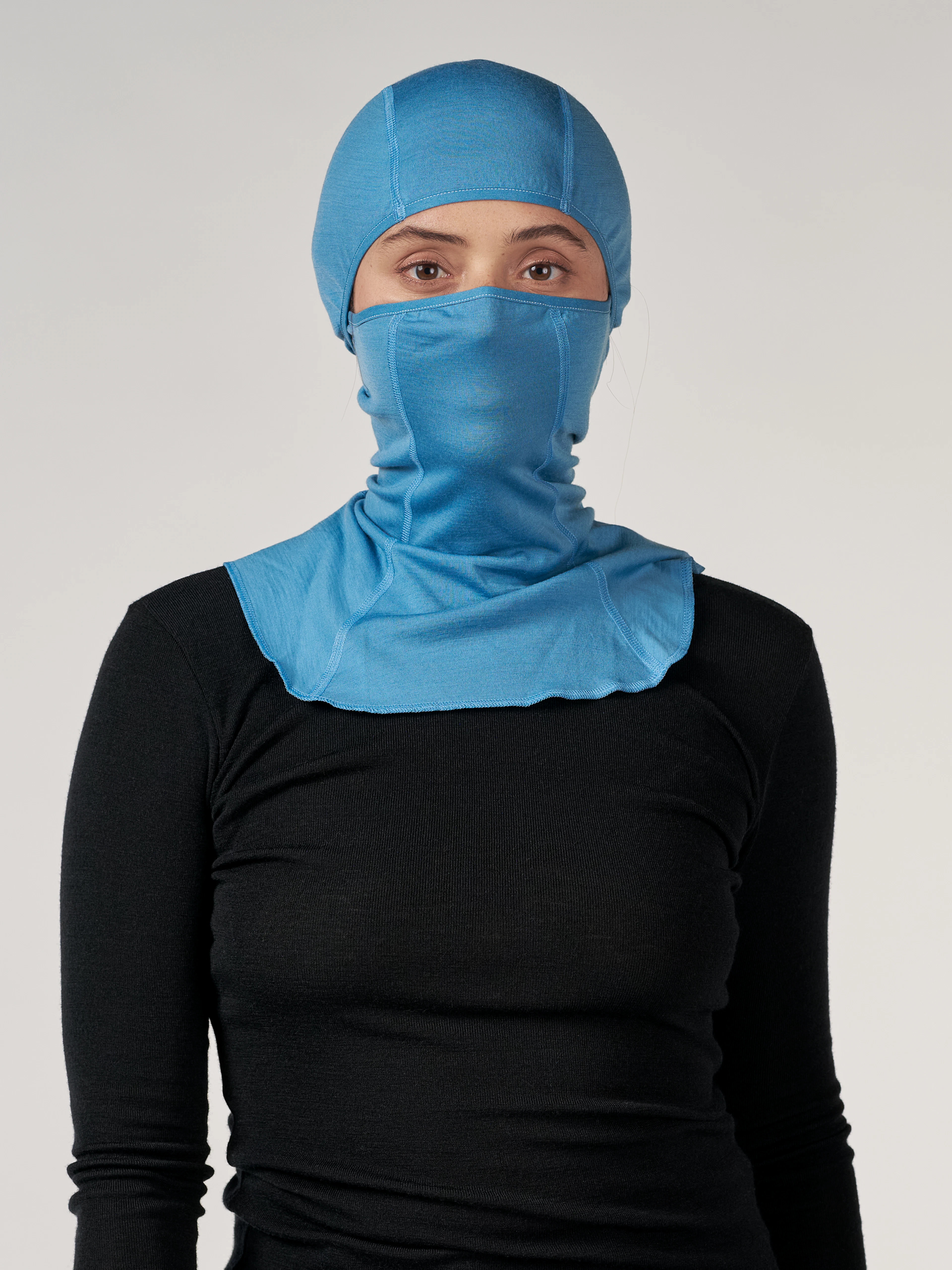 TELOPLAN テーロプラン Atitaya balaclava ブルー Women's merino wool balaclava in Ice blue - $41.99 - Dilling