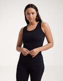 Tank top med V-rygstropper i merinould til kvinder Sort