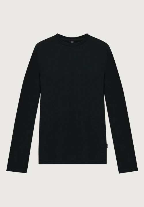 Long sleeve top with loose fit