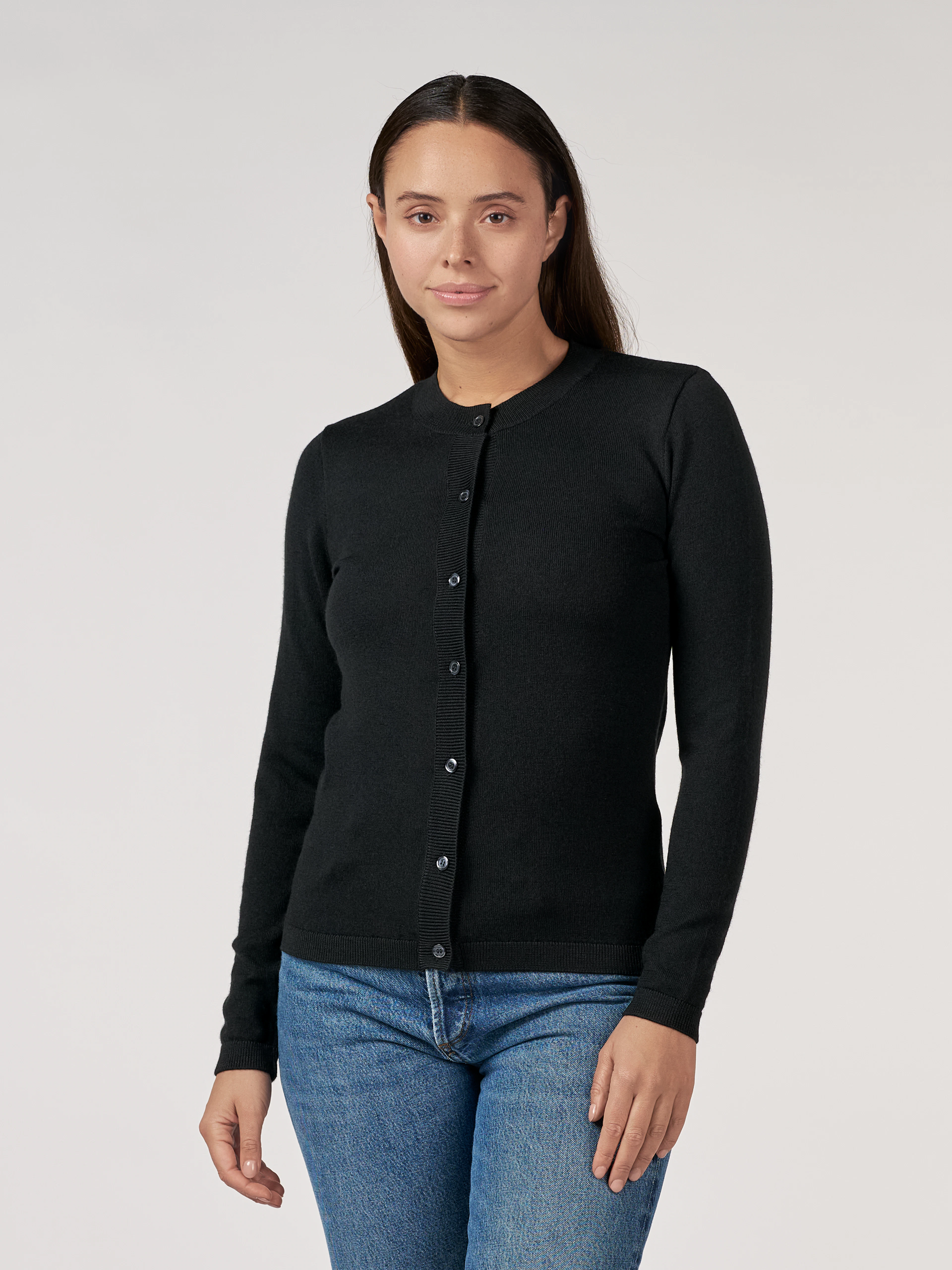Women's merino wool cardigan in Black - Free shipping - Dilling